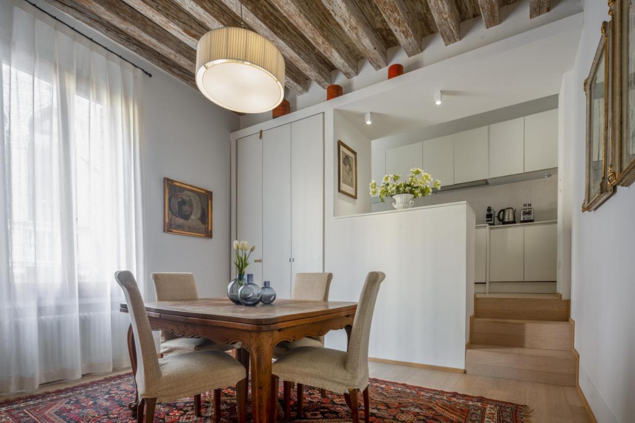 Miracoli Apartment With View On The Canal R&R البندقية المظهر الخارجي الصورة